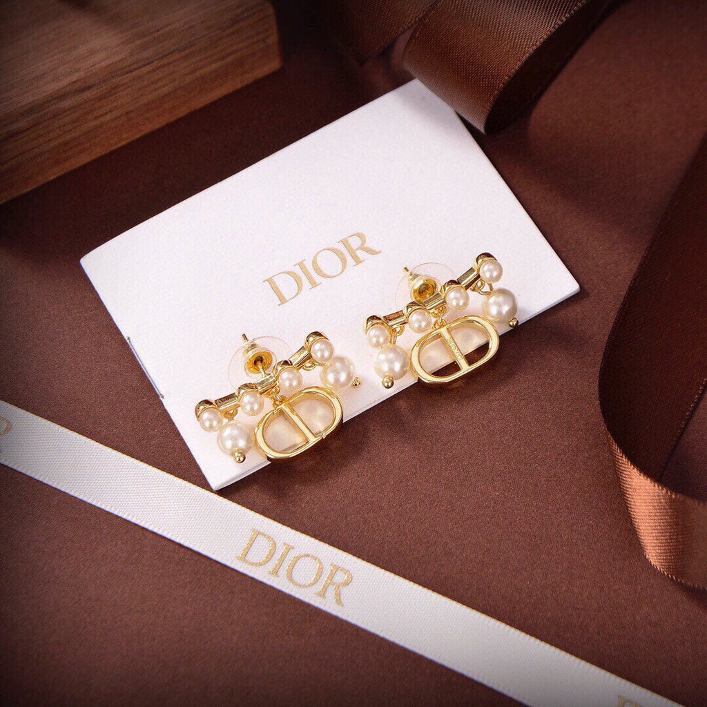 Dior Tribales Pearls 18K Gold Earrings