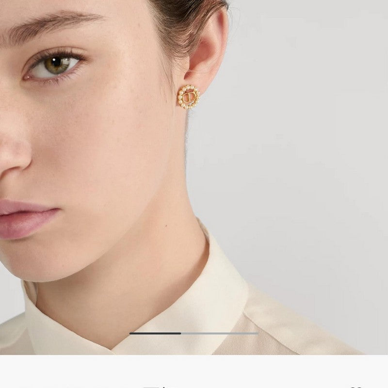Dior Pearl 18K Gold Earrings