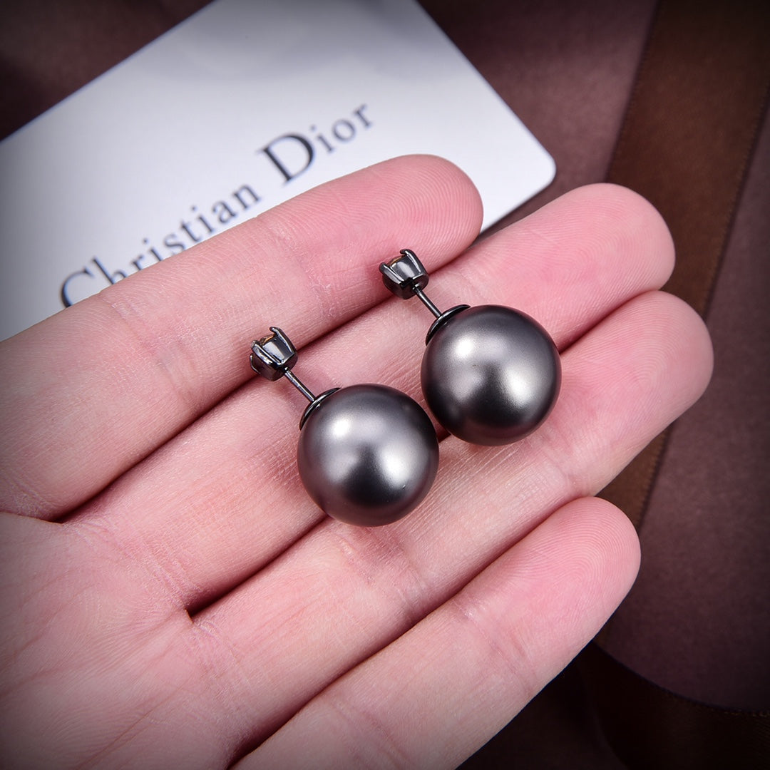 Dior Tribales Black Resin Pearls 18K Gold Earrings