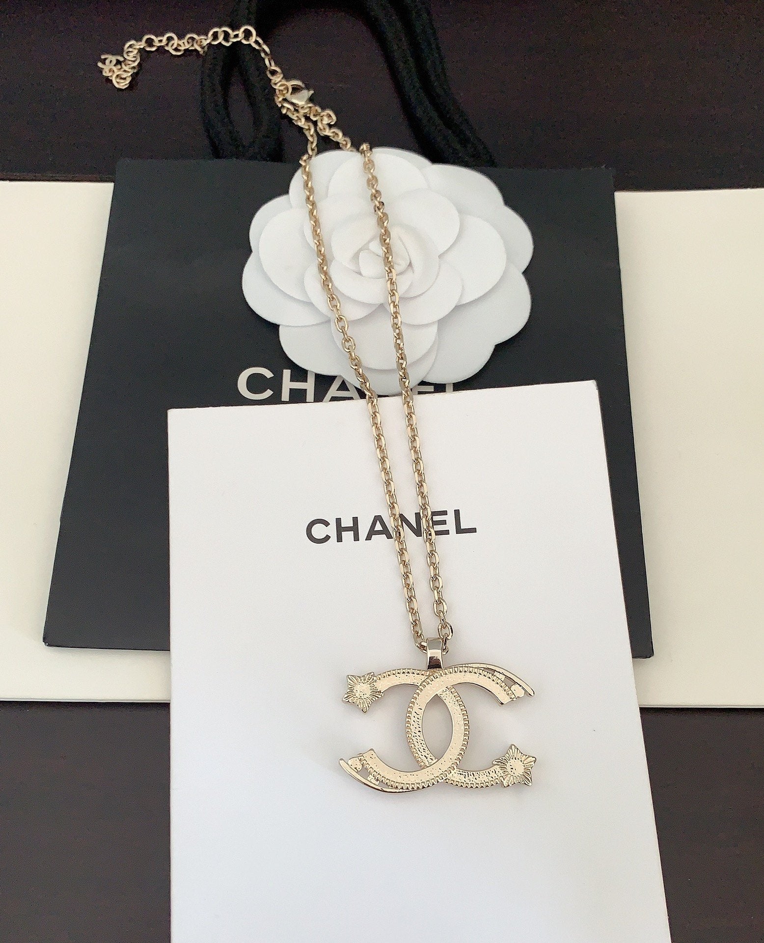Chanel Star Choker 18K Gold Necklace
