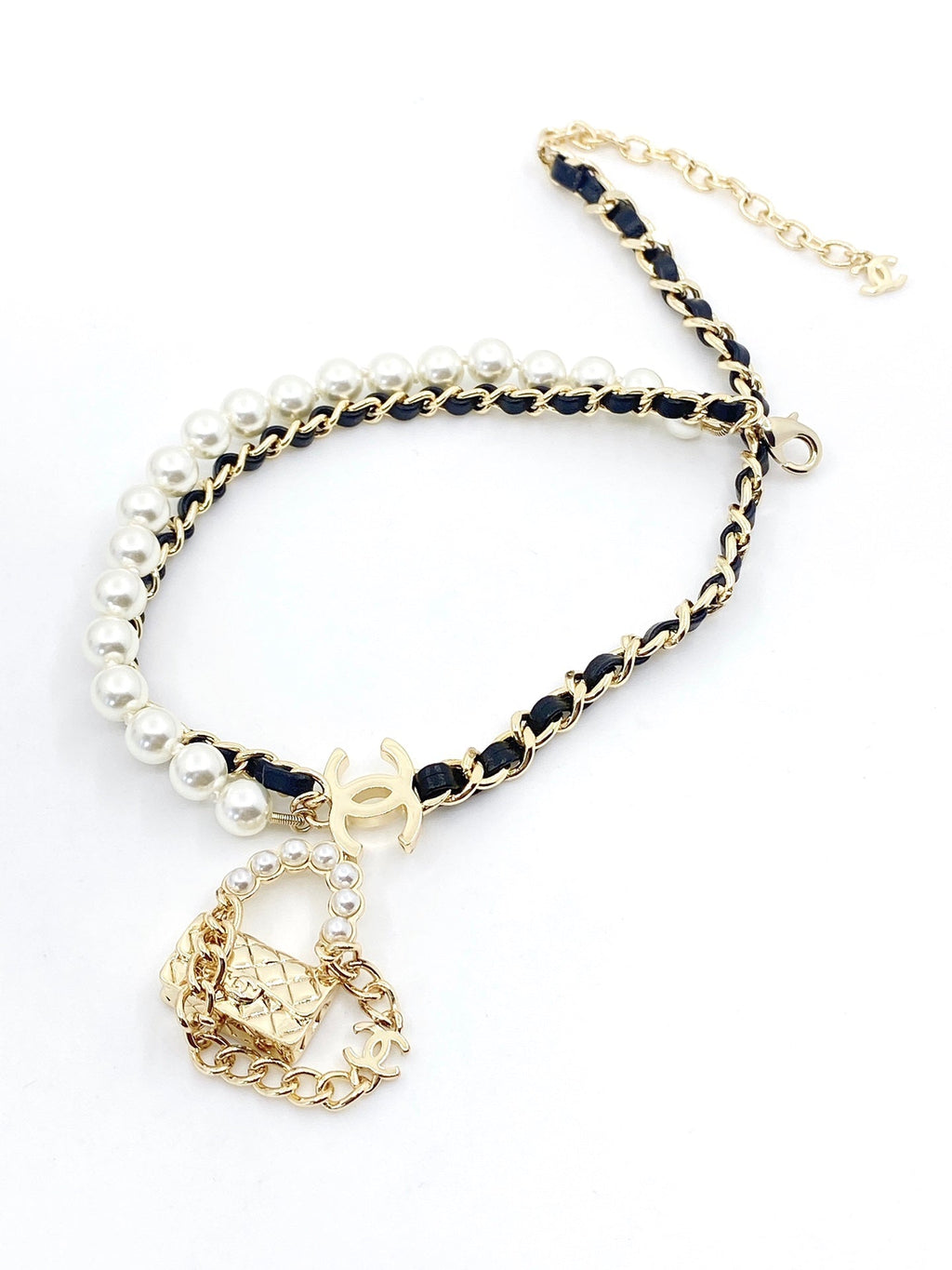 Chanel Pearl Bag Pendant 18K Gold Necklace