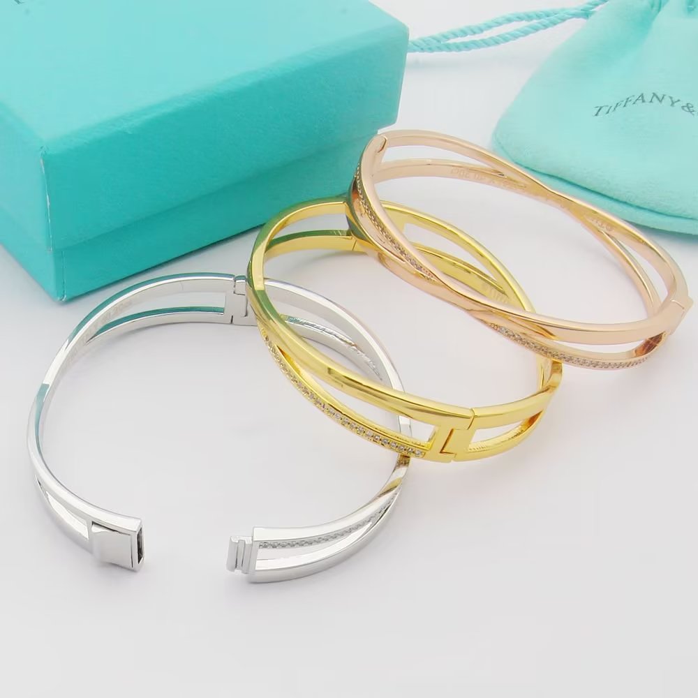 Tiffany Atlas x Narrow Hinged Bangle 18K Gold Bracelet