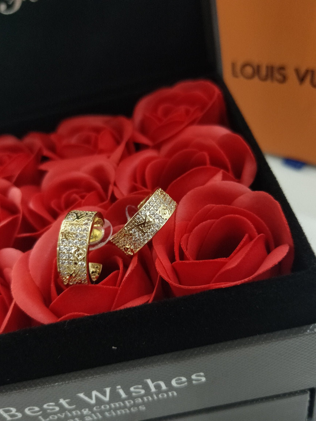 Louis Vuitton Circle 18K Gold Earrings