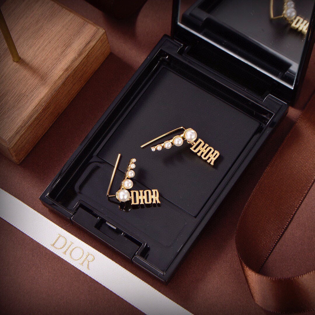 Dior Revolution Resin Pearls 18K Gold Earrings