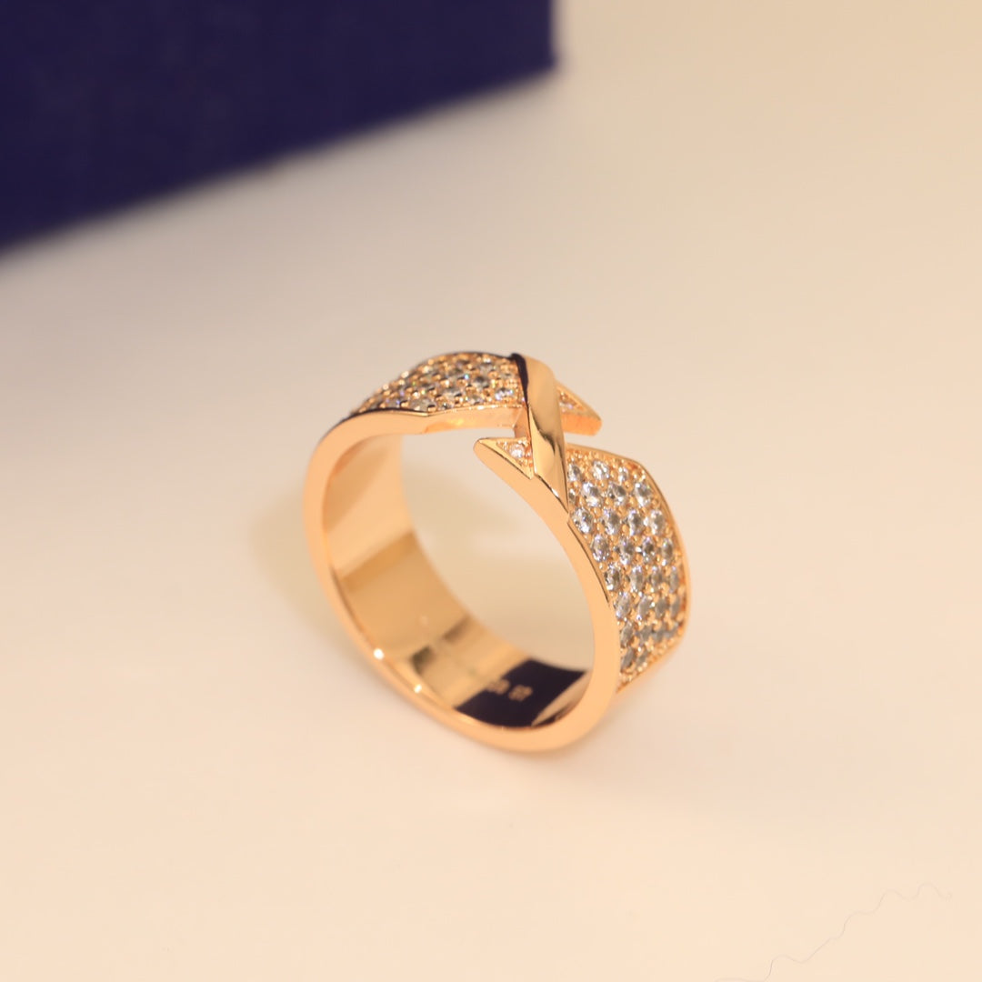 Liens Diamond 18K Gold Ring