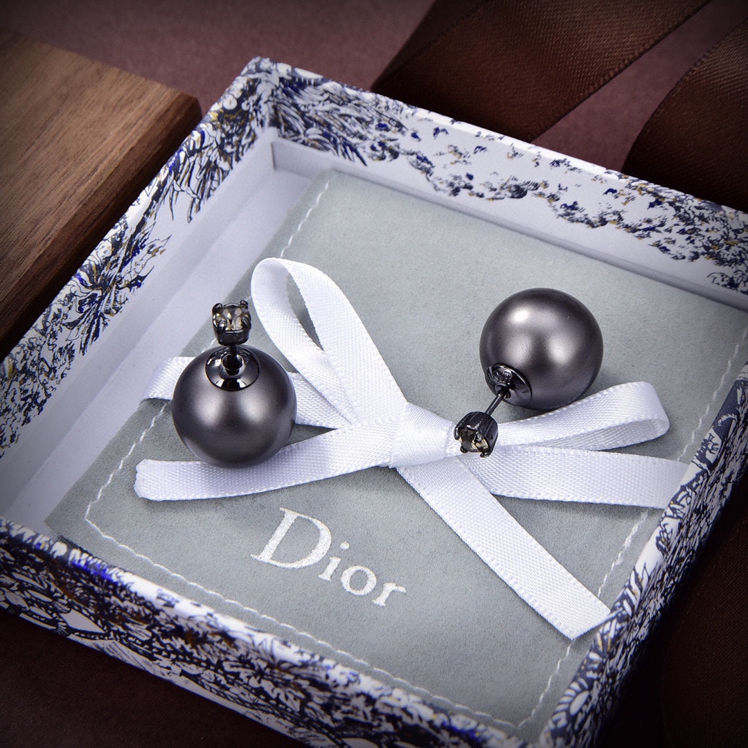 Dior Tribales Black 18K Gold Earrings