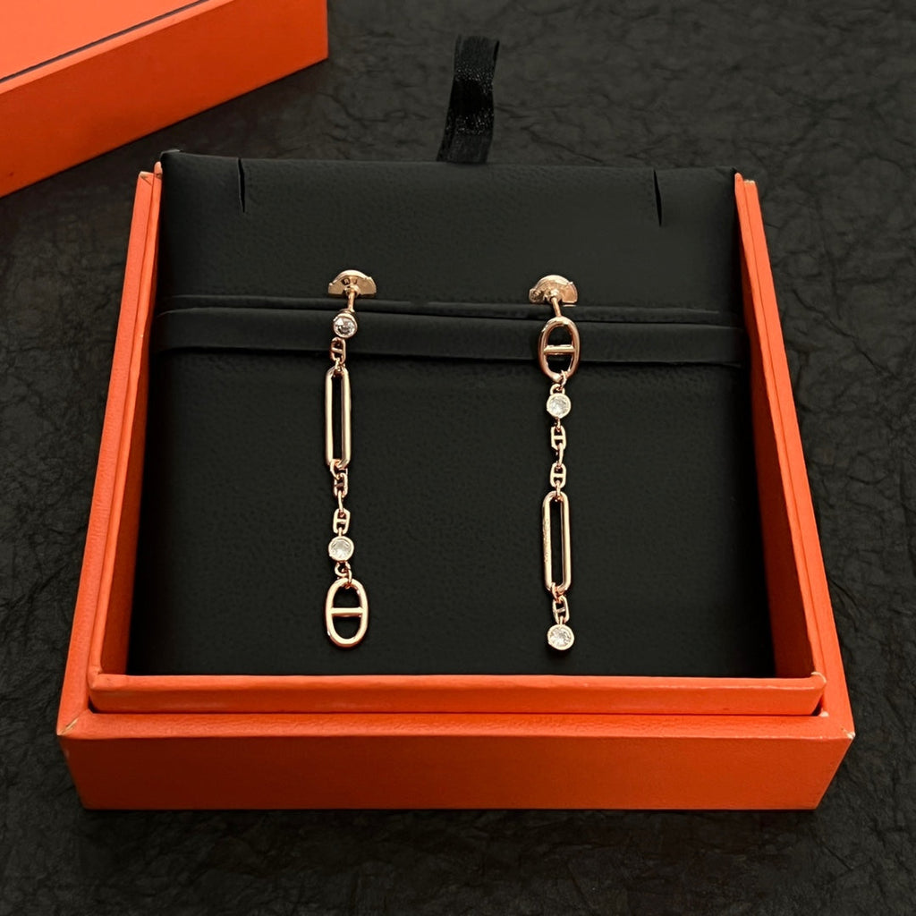 Hermes Chaine D'ancre Chaos 18K Gold Earrings