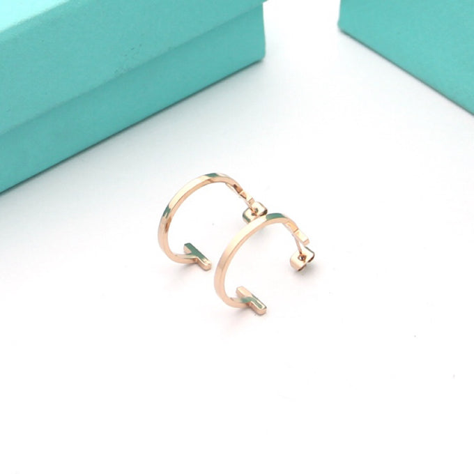 Tiffany Hoop 18K Gold Earrings