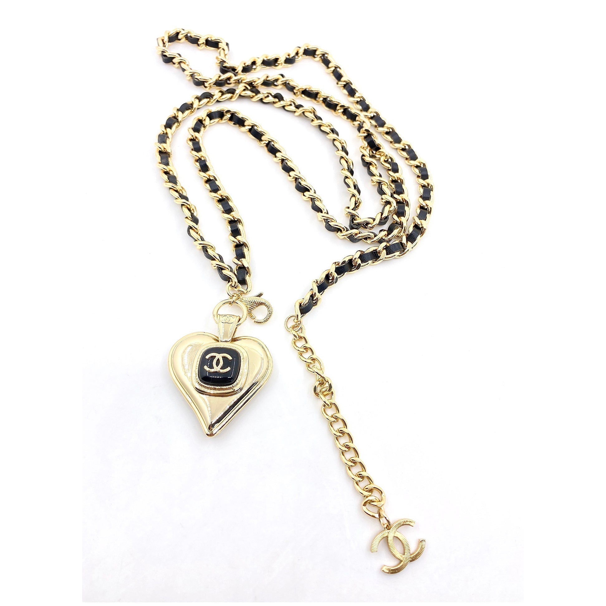 Chanel Heart Pendant 18K Gold Necklace