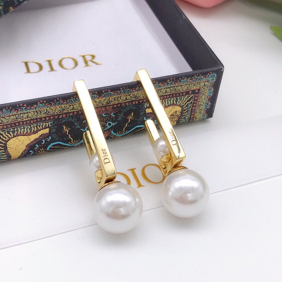 Dior Square Pearl 18K Gold Earrings