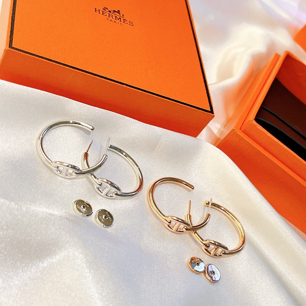 Hermes Chaine D'Ancre 18K Gold Earrings