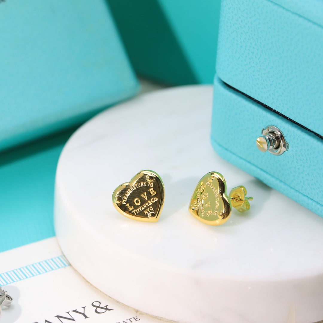 Tiffany Return to Love 18K Gold Earrings