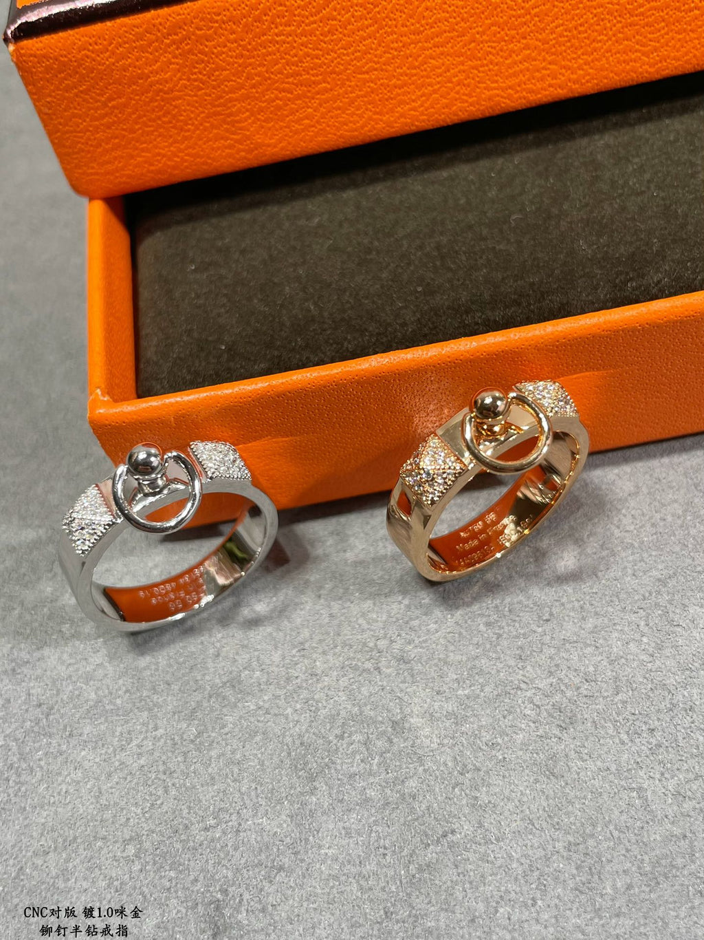 Hermes Collier De Chien Lock Diamonds 18K Gold Ring
