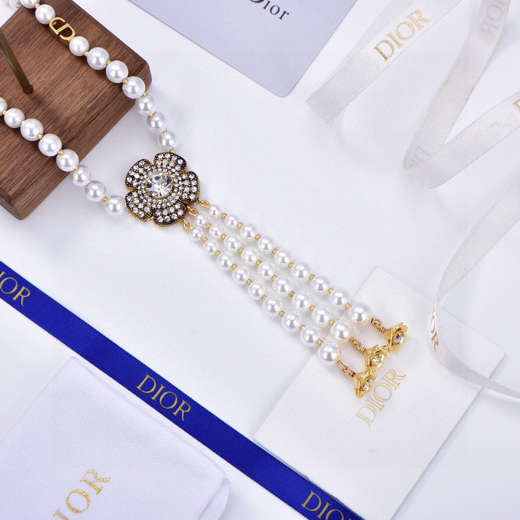 Dior Jardin Enchante 18K Gold Necklace