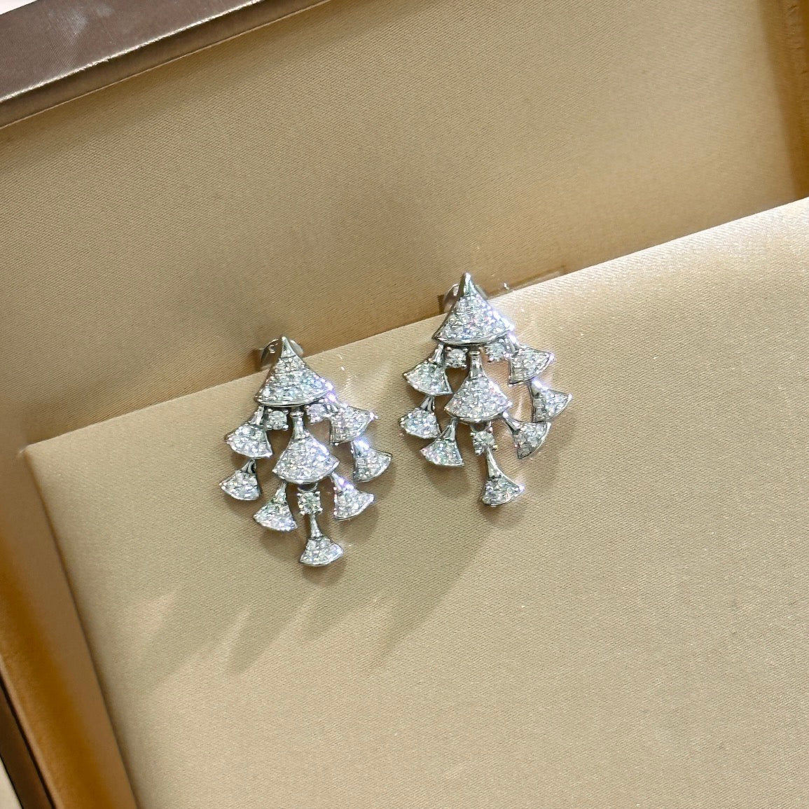 Bvlgari Dream Diamonds 18K Gold Earrings