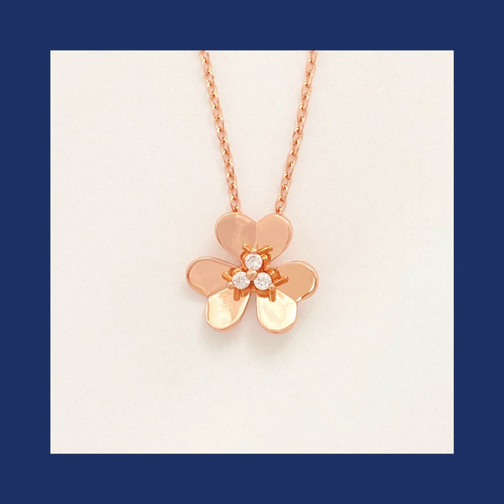 Frivole Large 18K Gold Necklace