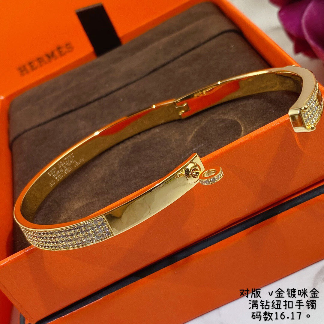 Hermes Kelly Diamonds 18K Yellow Gold Bracelet