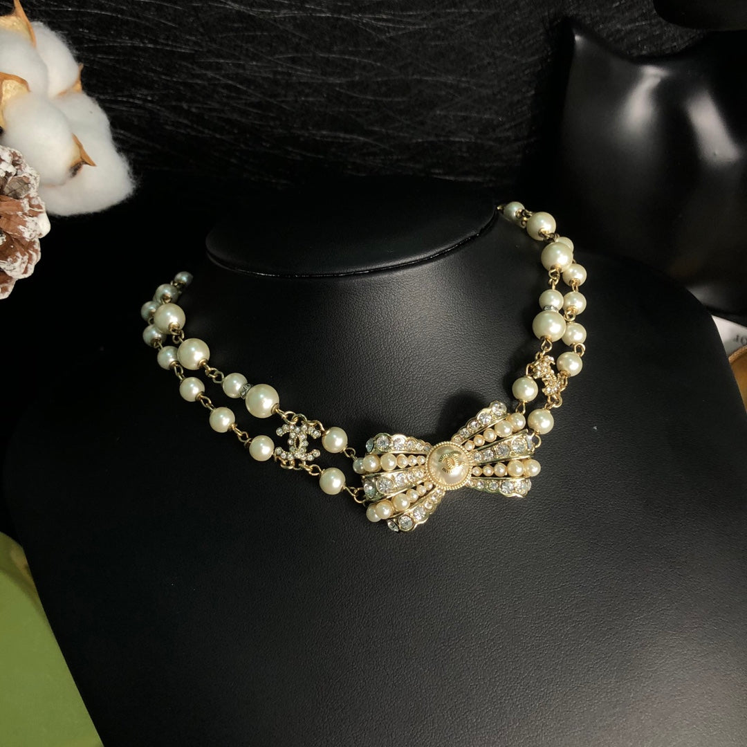 Chanel Bow Choker 18K Gold Necklace