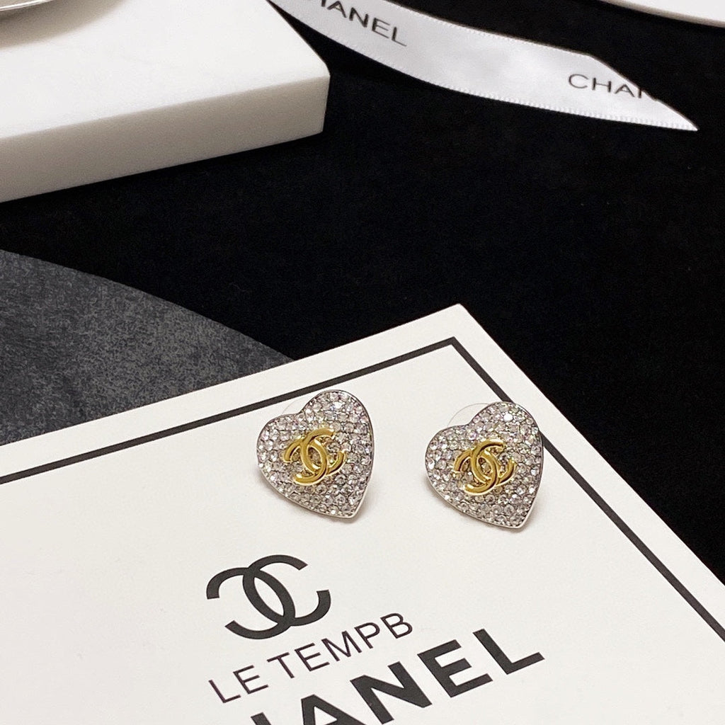 Chanel Heart Diamonds 18K Gold Earrings