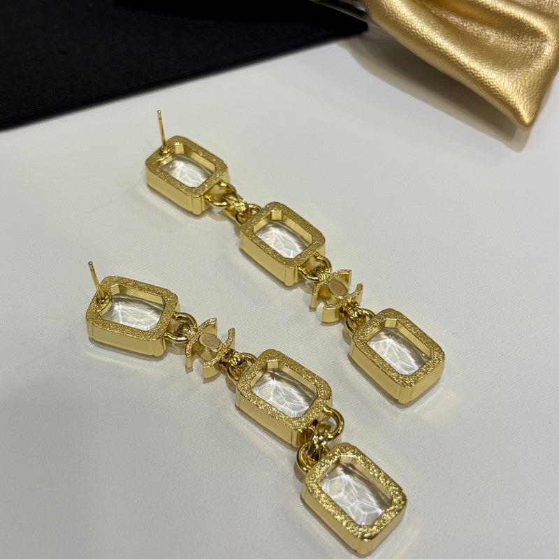 Chanel 26P Crystal Gold 18K Gold Earrings