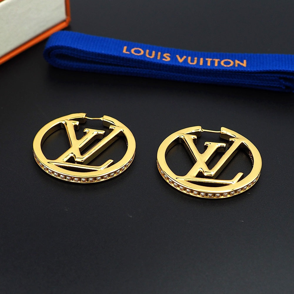 Louis Vuitton Louise Pearls 18K Gold Earrings