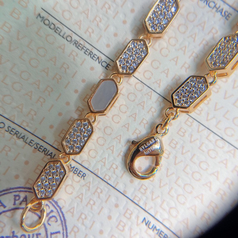 Serpenti Eyes on Me 18K Gold Necklace