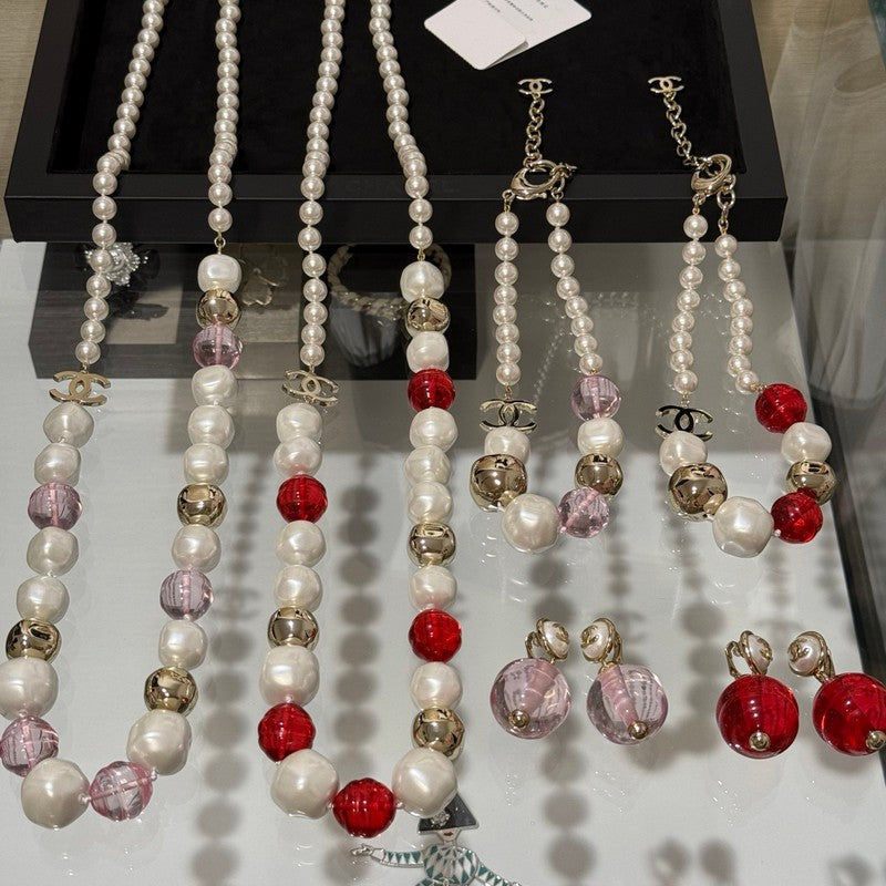 Chanel Red Crystal Pearl Choker 18K Gold Necklace