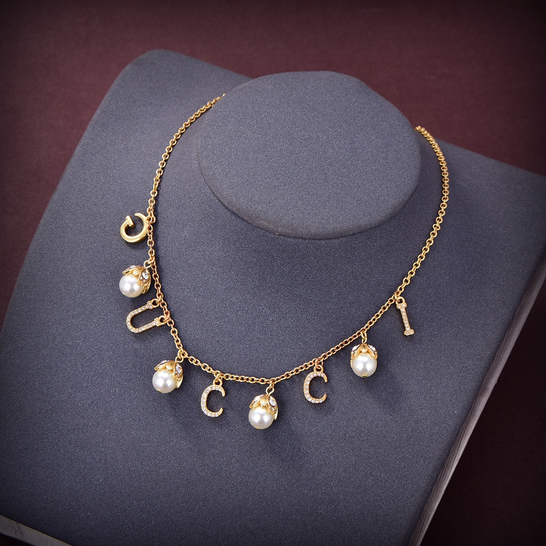 Gucci Double Logo Plaque Embellished Pearl 18K Gold Necklace