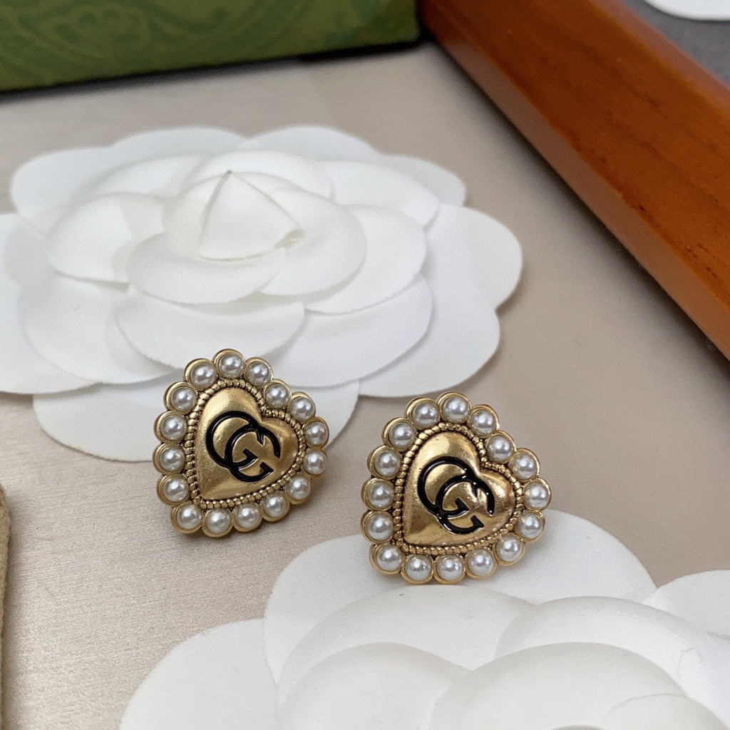 Gucci Double Heart Pearl 18K Gold Earrings