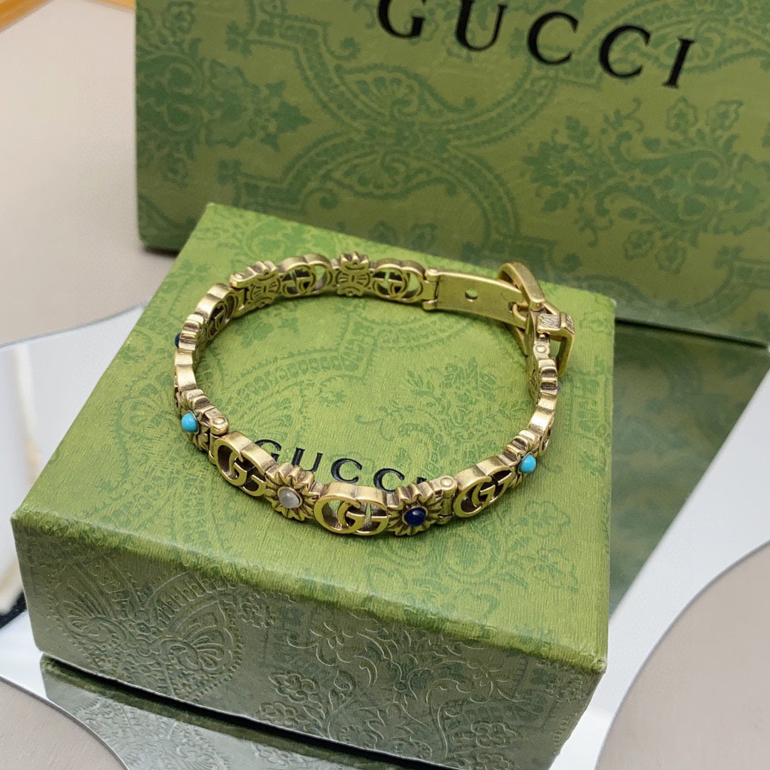 Gucci Double Flowers 18K Gold Bracelet