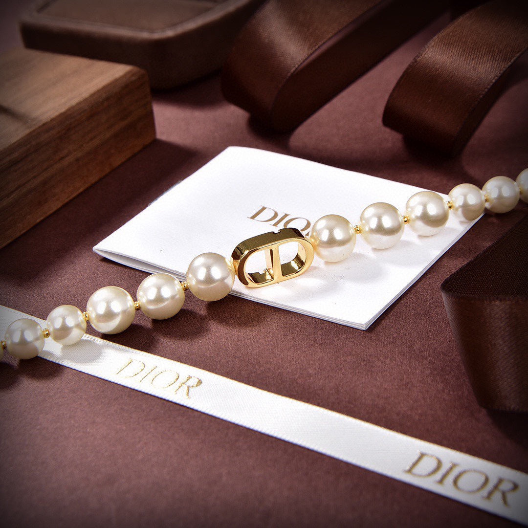 Dior Pearls 18K Gold Necklace