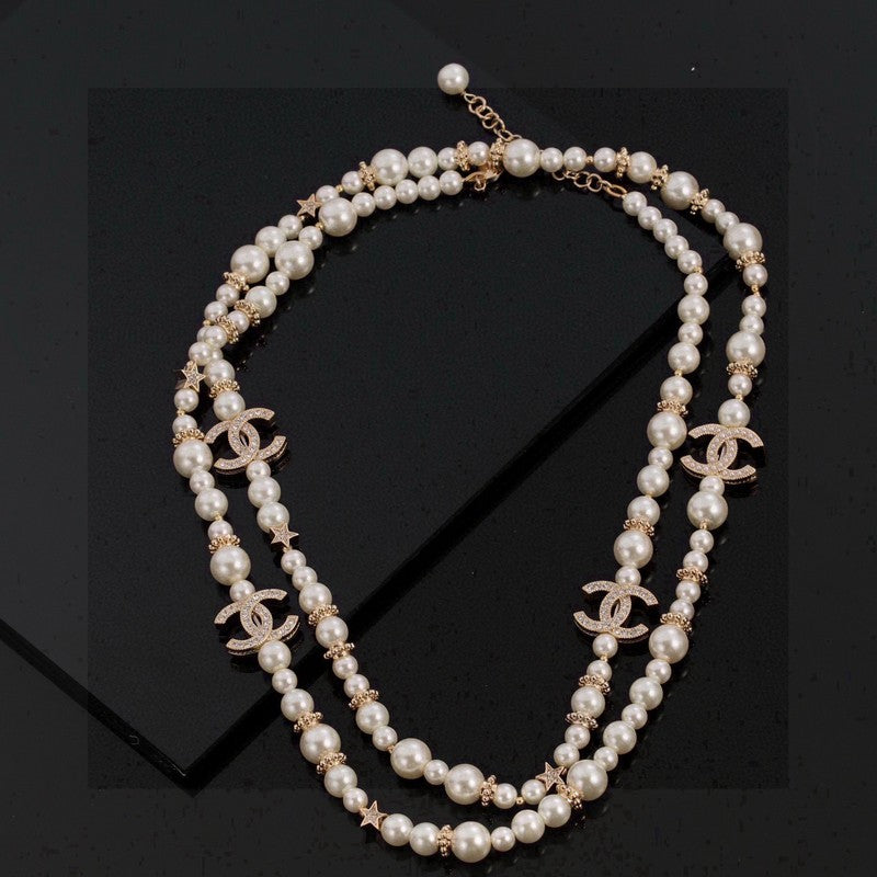 Chanel 26C Long Pearl 18K Gold Necklace