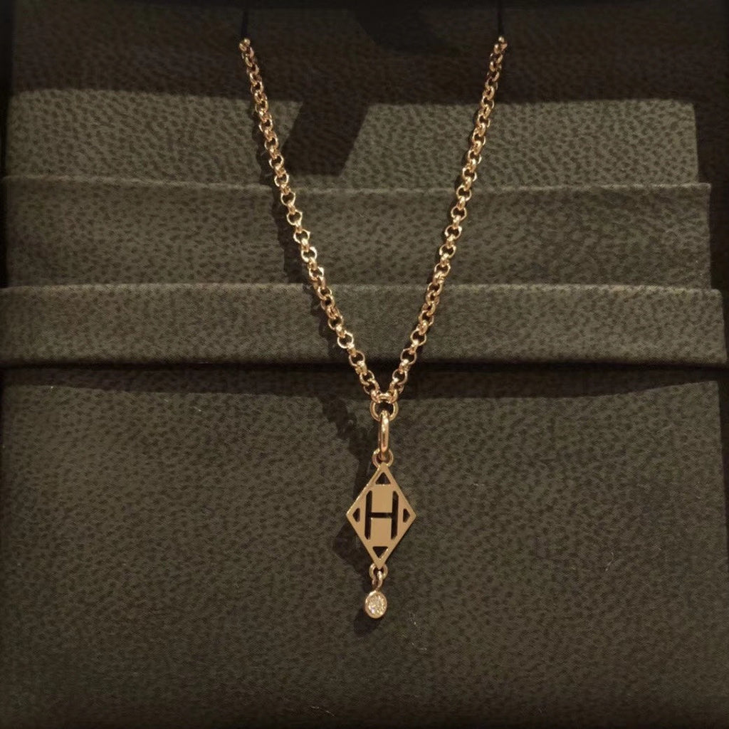 Hermes Gambade Pendant 18K Gold Necklace