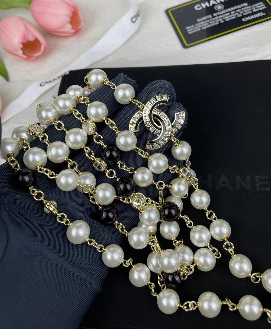 Chanel 23S Long Pearls 18K Gold Necklace