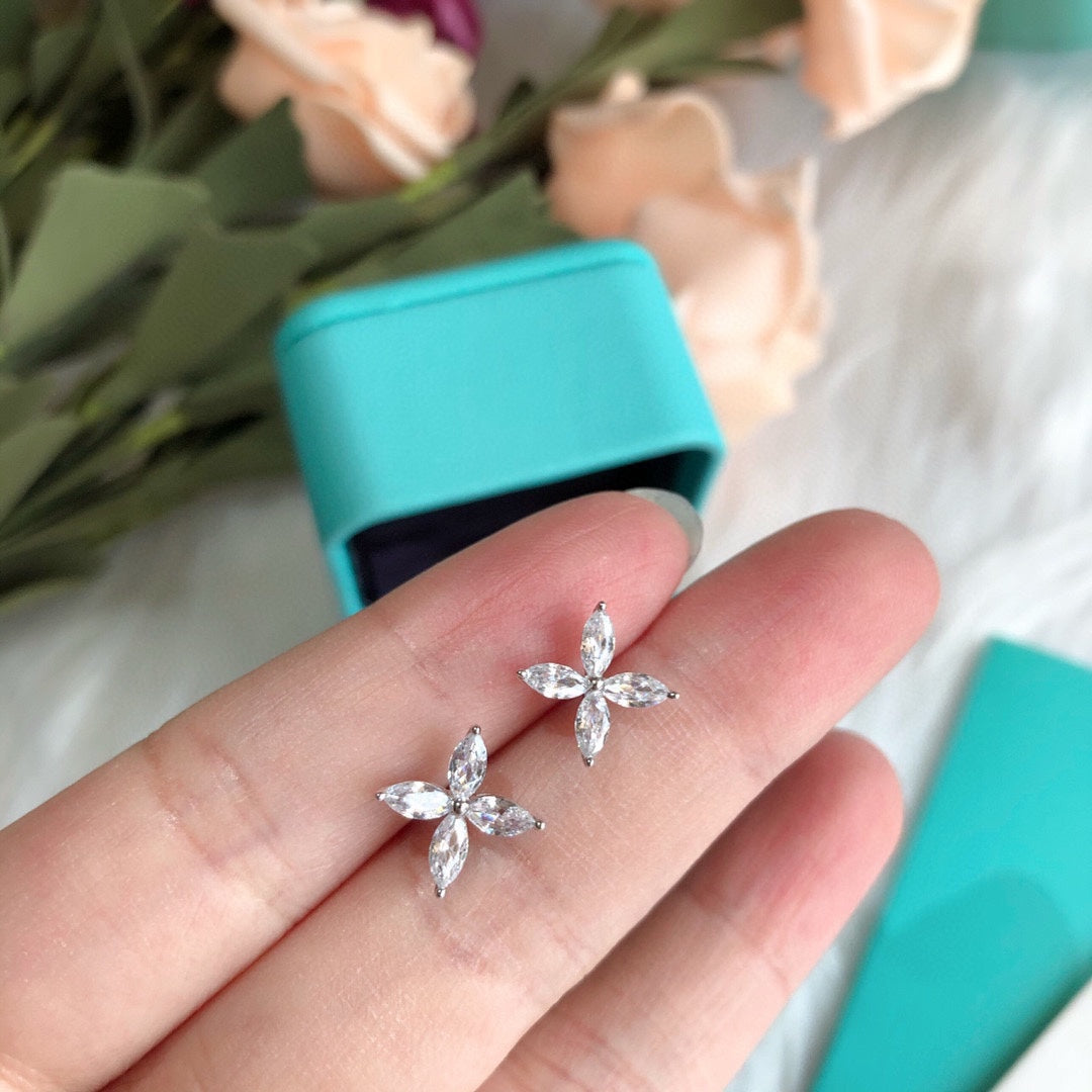 Tiffany Victoria 18K Gold Earrings