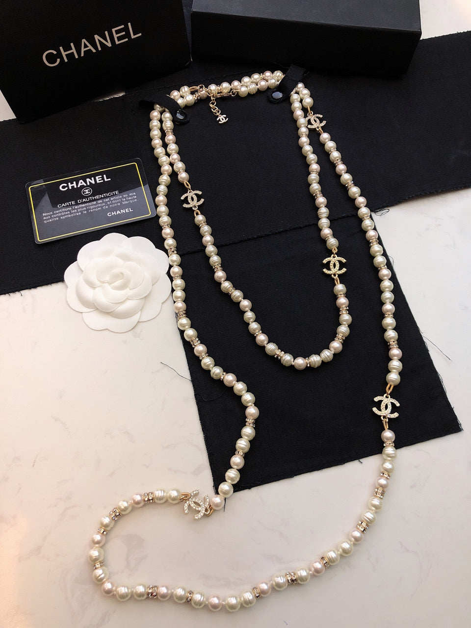 Chanel Pearl Choker 18K Gold Necklace