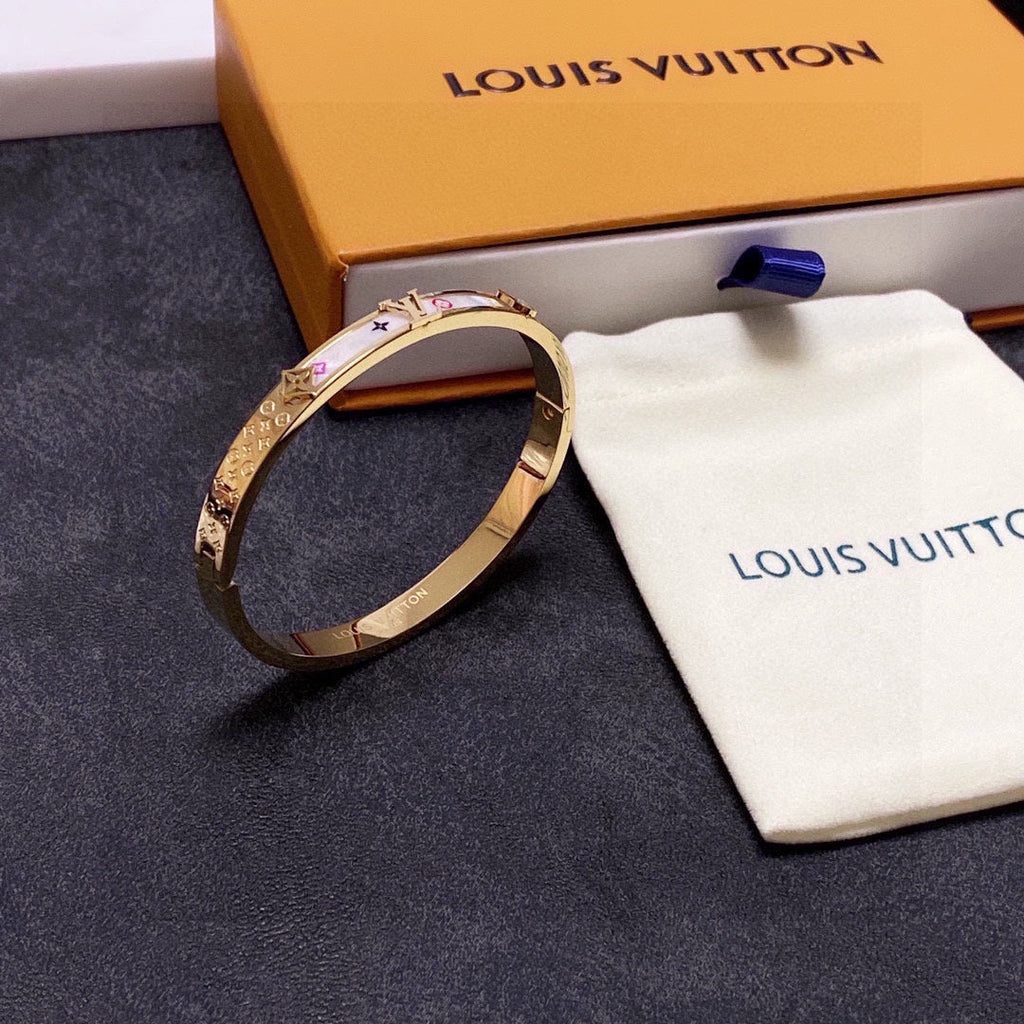 Louis Vuitton Idylle Blossom Pink 18K Gold Bracelet
