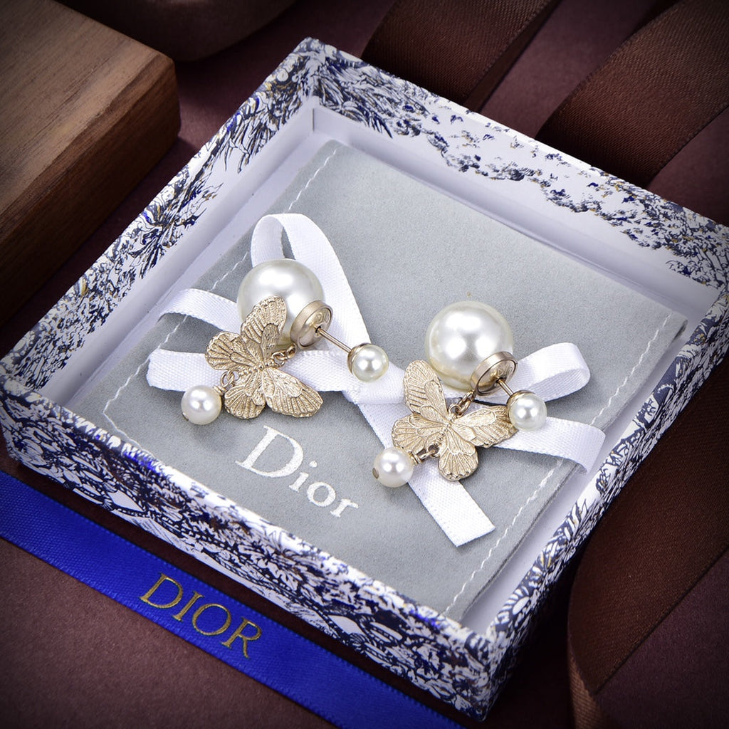 Dior Tribales Pearl 18K Gold Earrings