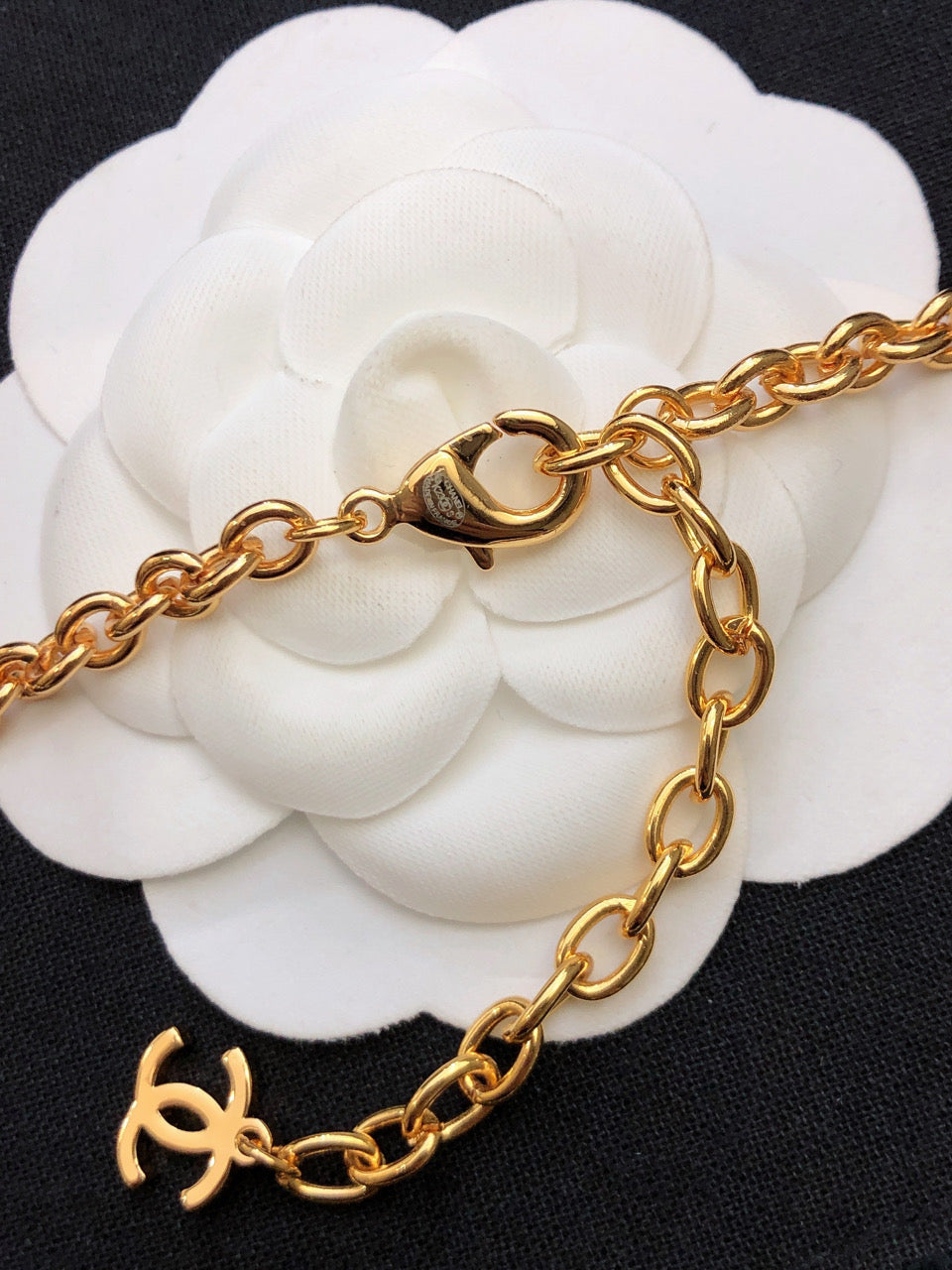 Chanel Pink Flowers 18K Gold Necklace