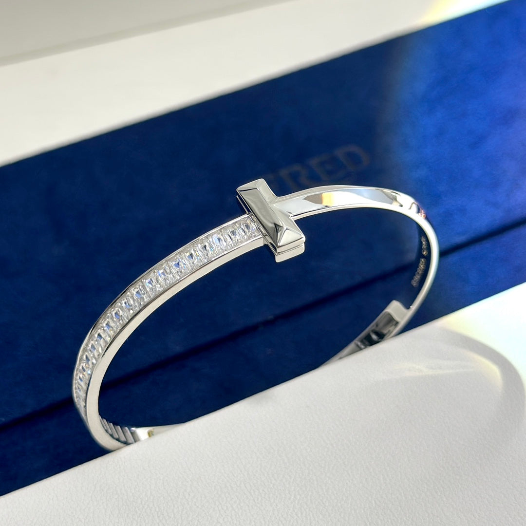 T1 Wide Diamond Hinged 18K Gold Bracelet