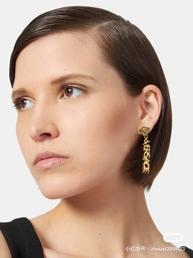 Medusa 18K Gold Earrings