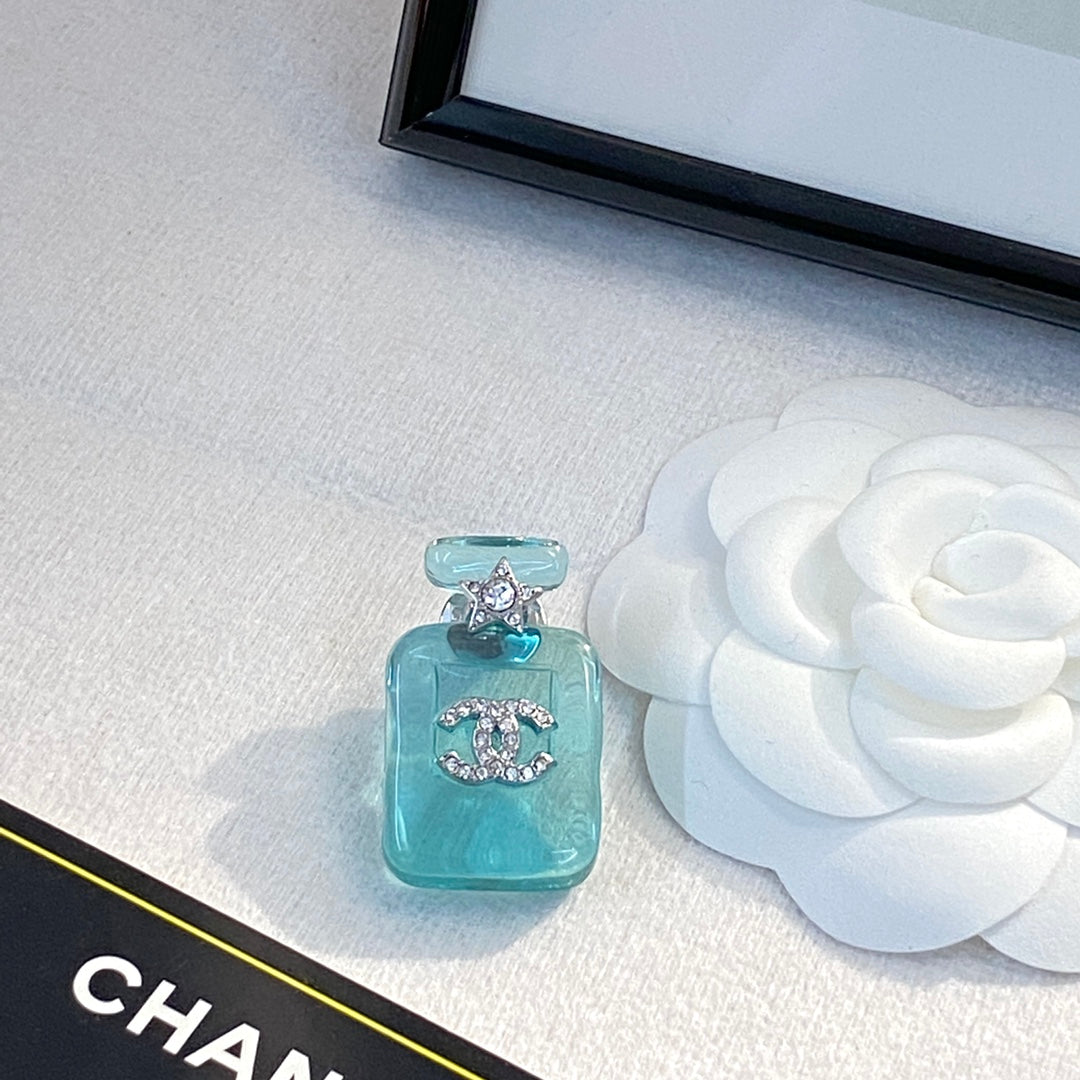Chanel Perfume Color Bottle 18K Gold Brooch