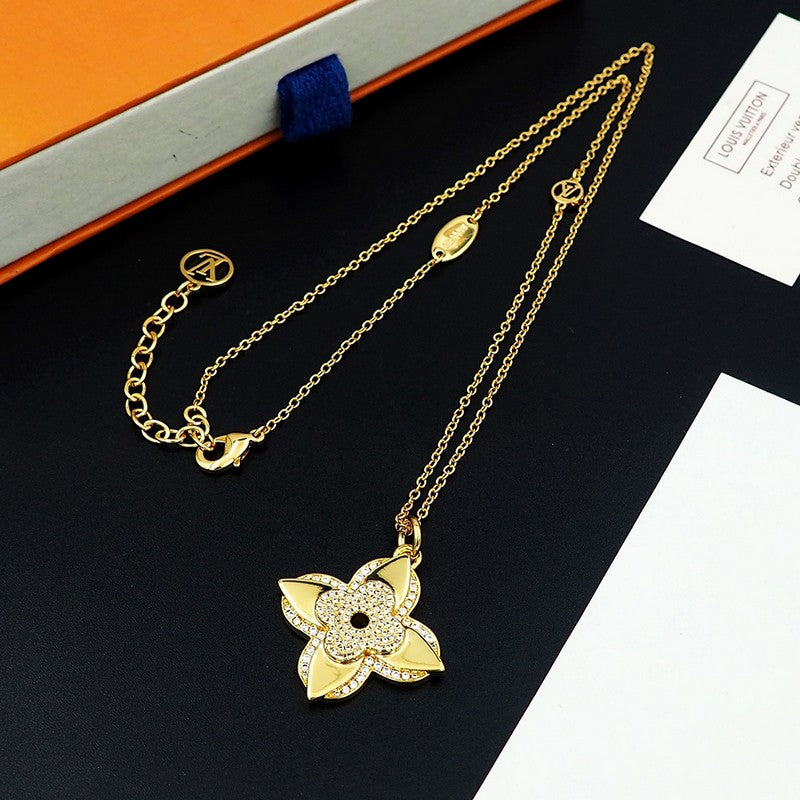 Louis Vuitton Medaillon 18K Gold Necklace