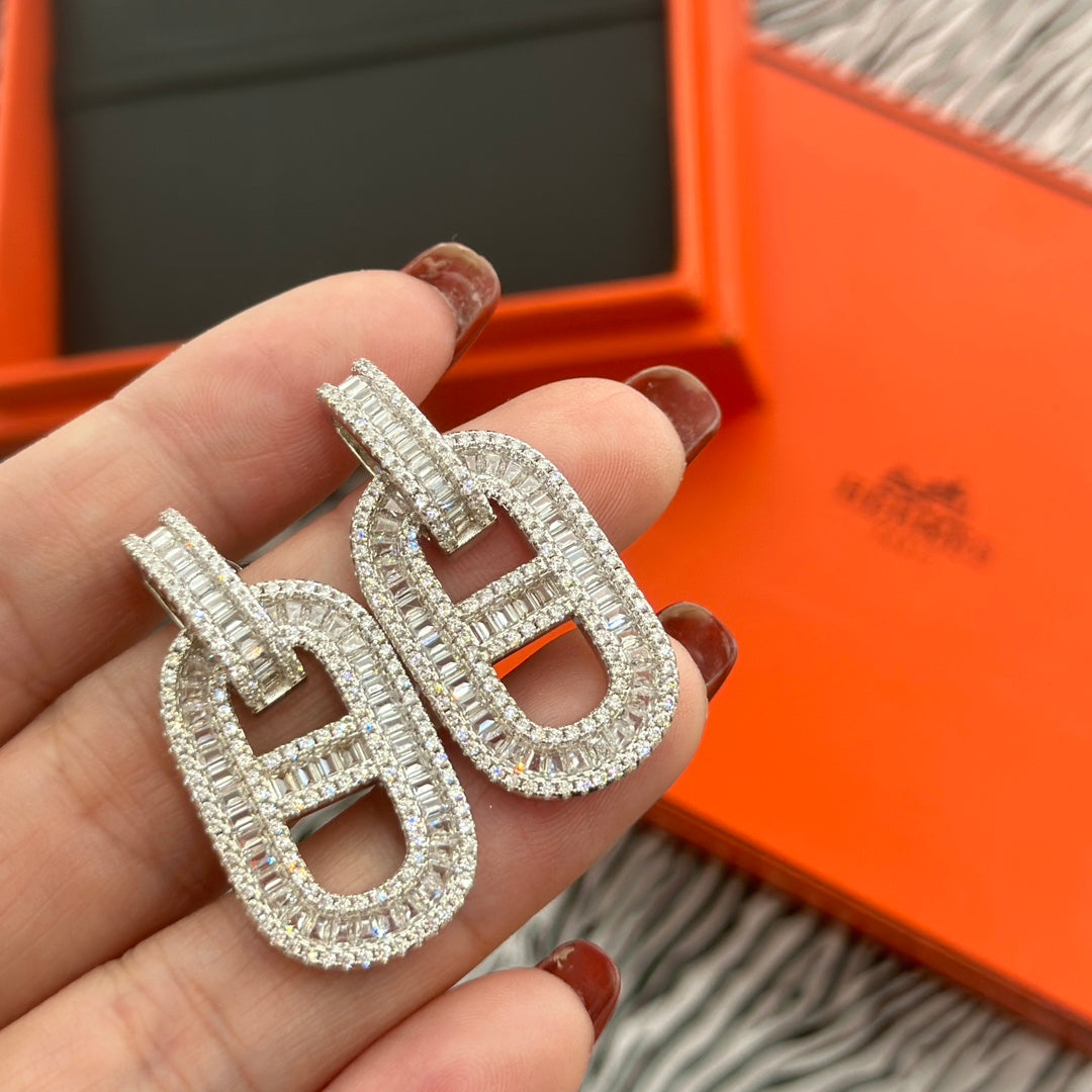 Hermes Diamonds 18K Gold Earrings