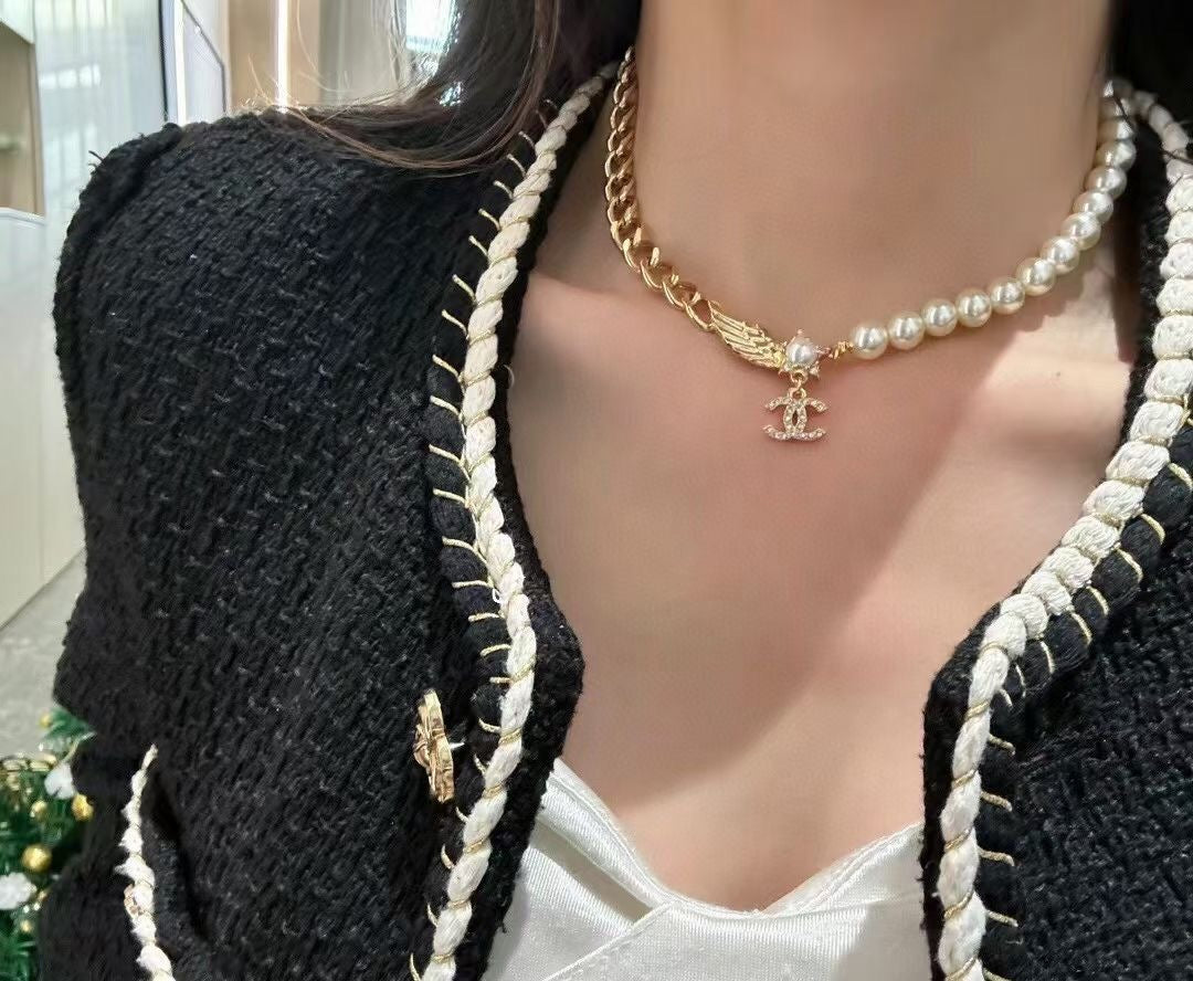 Chanel Wing Chain 18K Gold Necklace