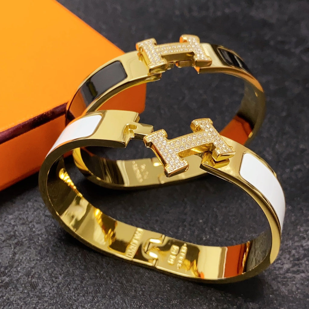 Hermes Clic Diamond 18K Gold Bracelet