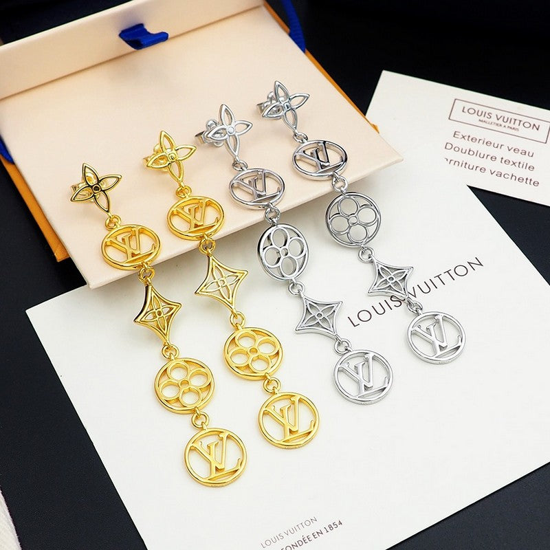Louis Vuitton Lace Long 18K Gold Earrings