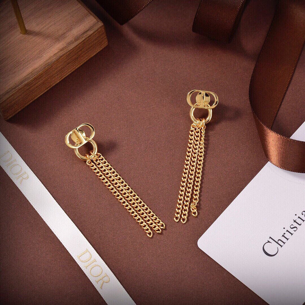 Dior 30 Montaigne Chain 18K Gold Earrings