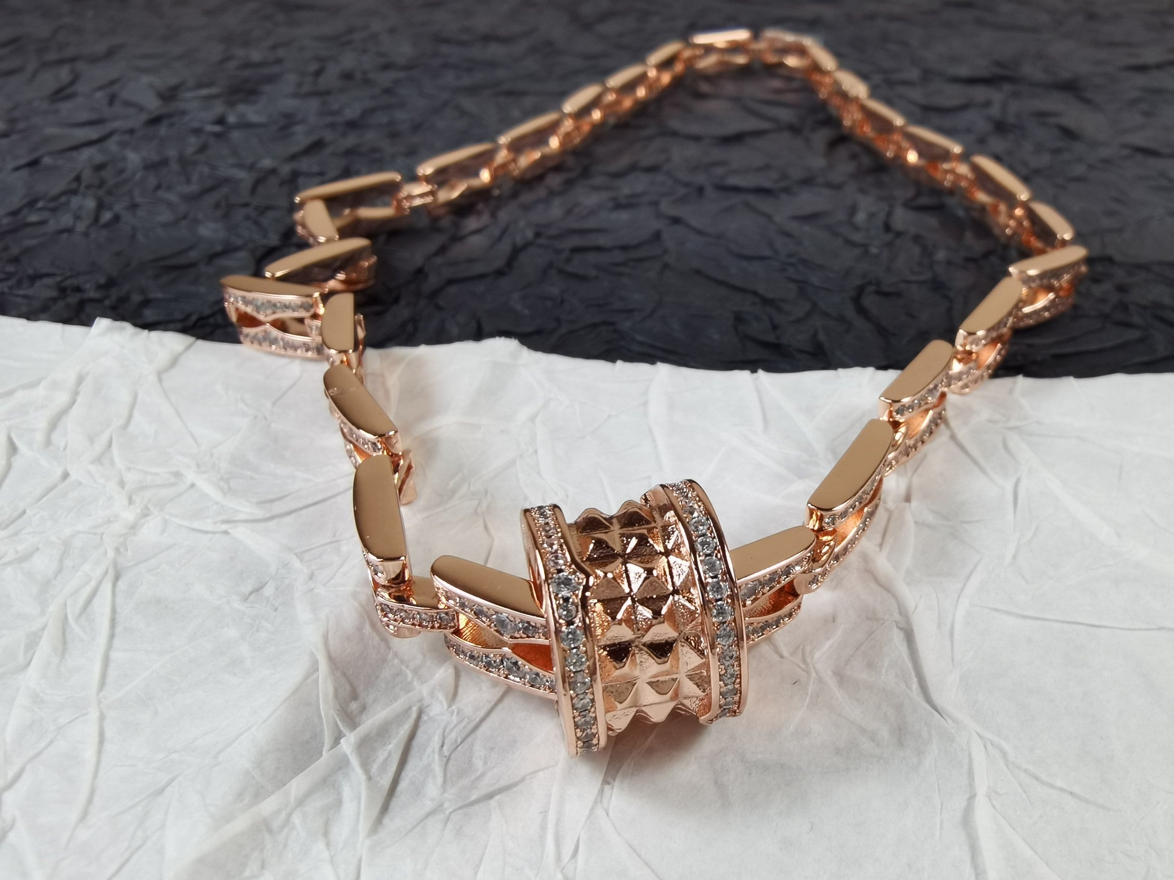 B.zero1 Diamonds Chain Link 18K Gold Necklace