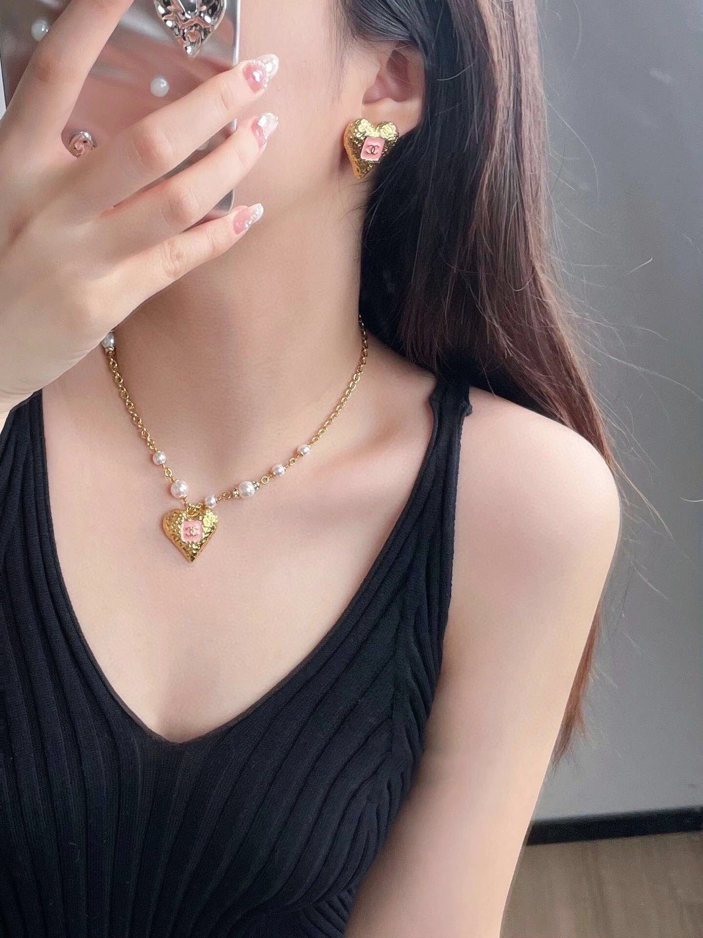 Chanel Pearls Chain 18K Gold Necklace